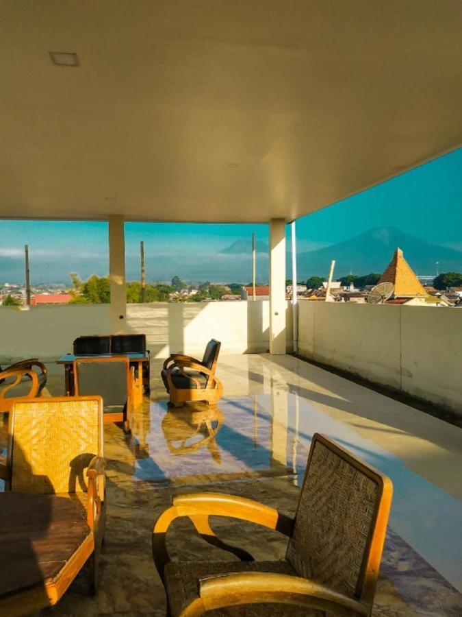 Bluefire Homestay Syariah بانيووانجى المظهر الخارجي الصورة
