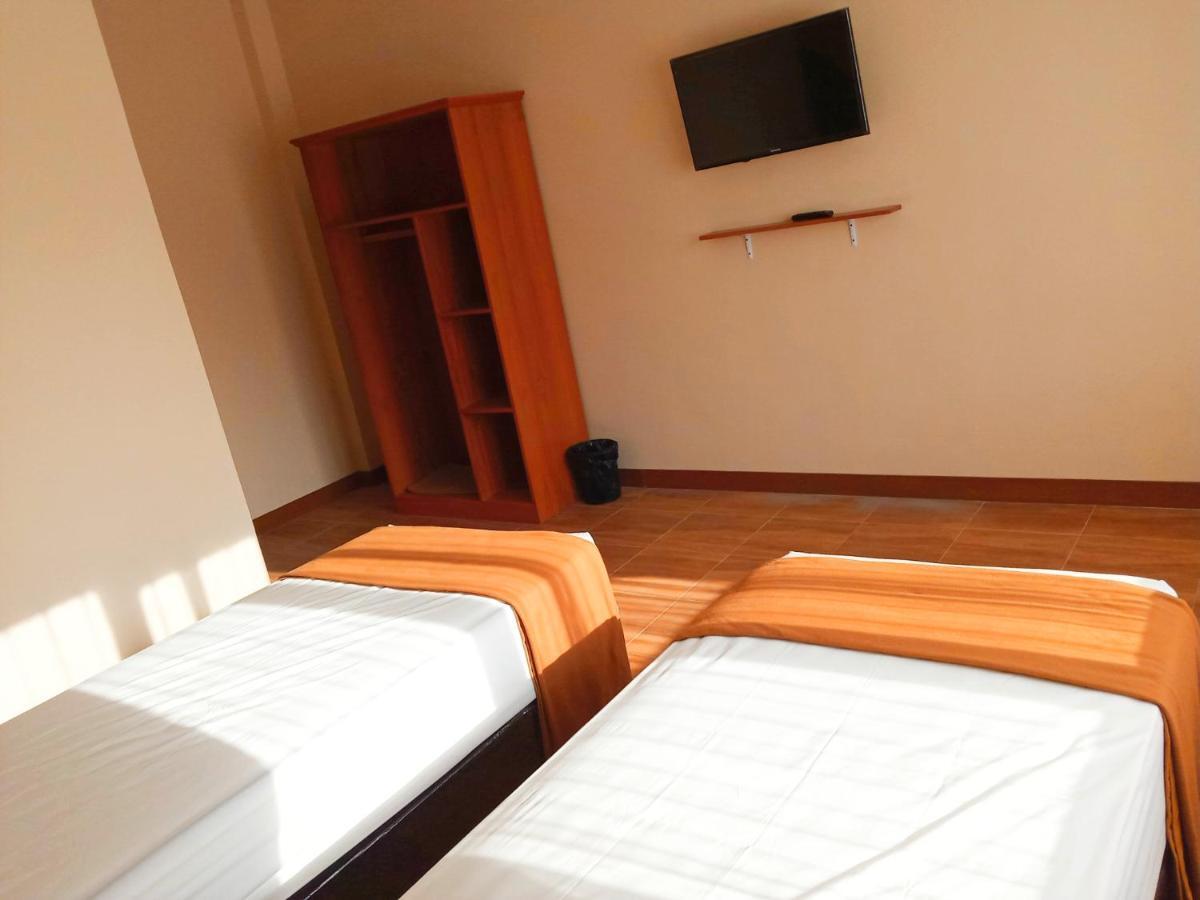 Bluefire Homestay Syariah بانيووانجى المظهر الخارجي الصورة